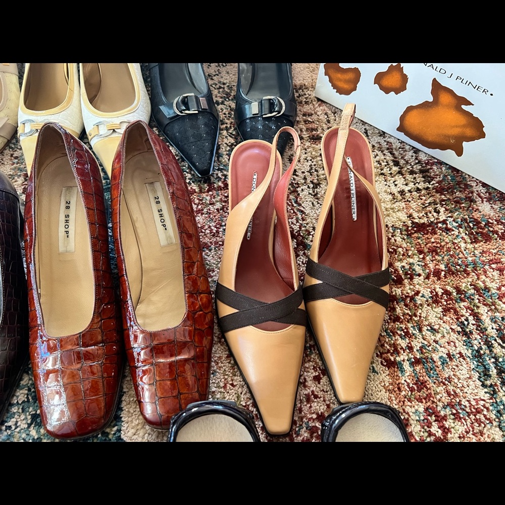 Ladies shoes